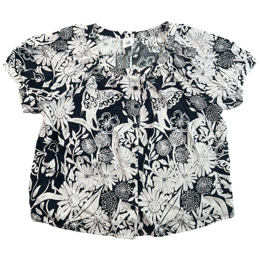 Cabi Black White Floral Bird Print Blouse Size M Button Front Short Sleeve